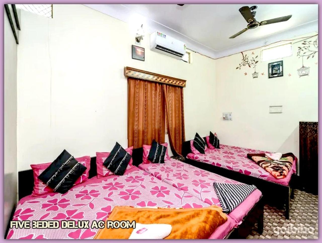 Mansarovar Guest House Удджайн Экстерьер фото